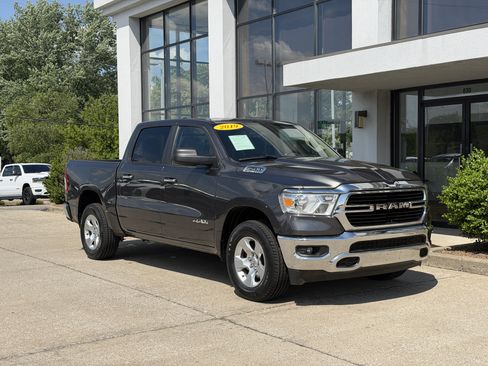 Used 2019 RAM 1500 Big Horn AWD/4WD image 2