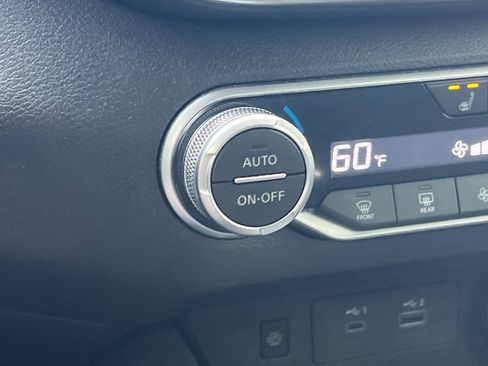 Used 2023 Nissan Altima 2.5 SL image 29