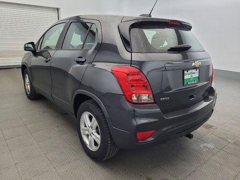 Used 2020 Chevrolet Trax LS FWD image 5