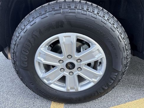 New 2025 Ford Ranger XL image 8