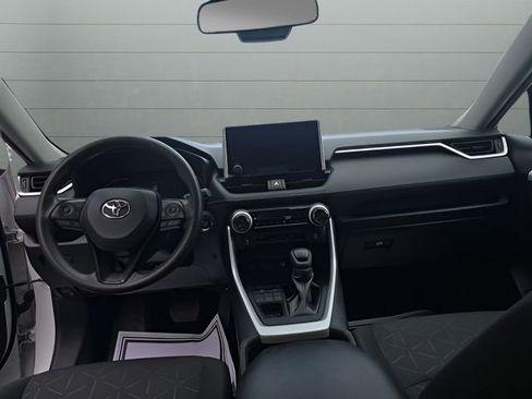 Used 2024 Toyota RAV4 XLE image 13