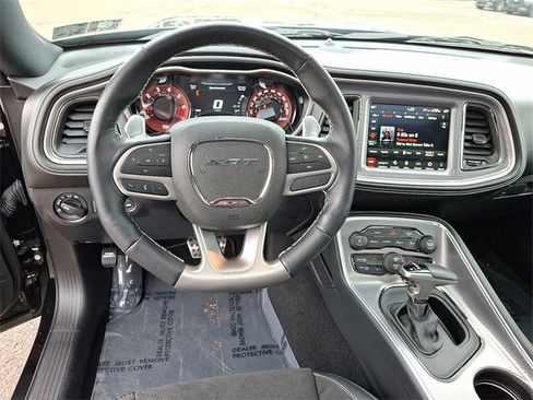 Used 2022 Dodge Challenger SRT Hellcat Redeye image 11