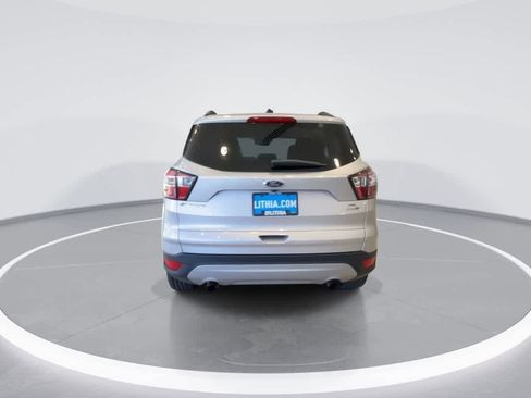 Used 2018 Ford Escape SE image 7