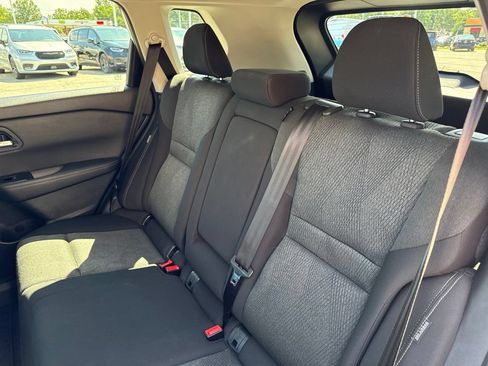 Used 2024 Nissan Rogue SV AWD/4WD image 52