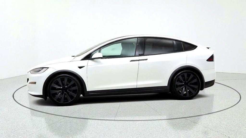 Used 2023 Tesla Model X AWD/4WD image 8