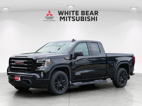 Used 2019 GMC Sierra 1500 Elevation w/ X31 Off-Road Package AWD/4WD image 2