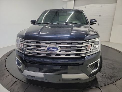 Used 2021 Ford Expedition Limited AWD/4WD image 2