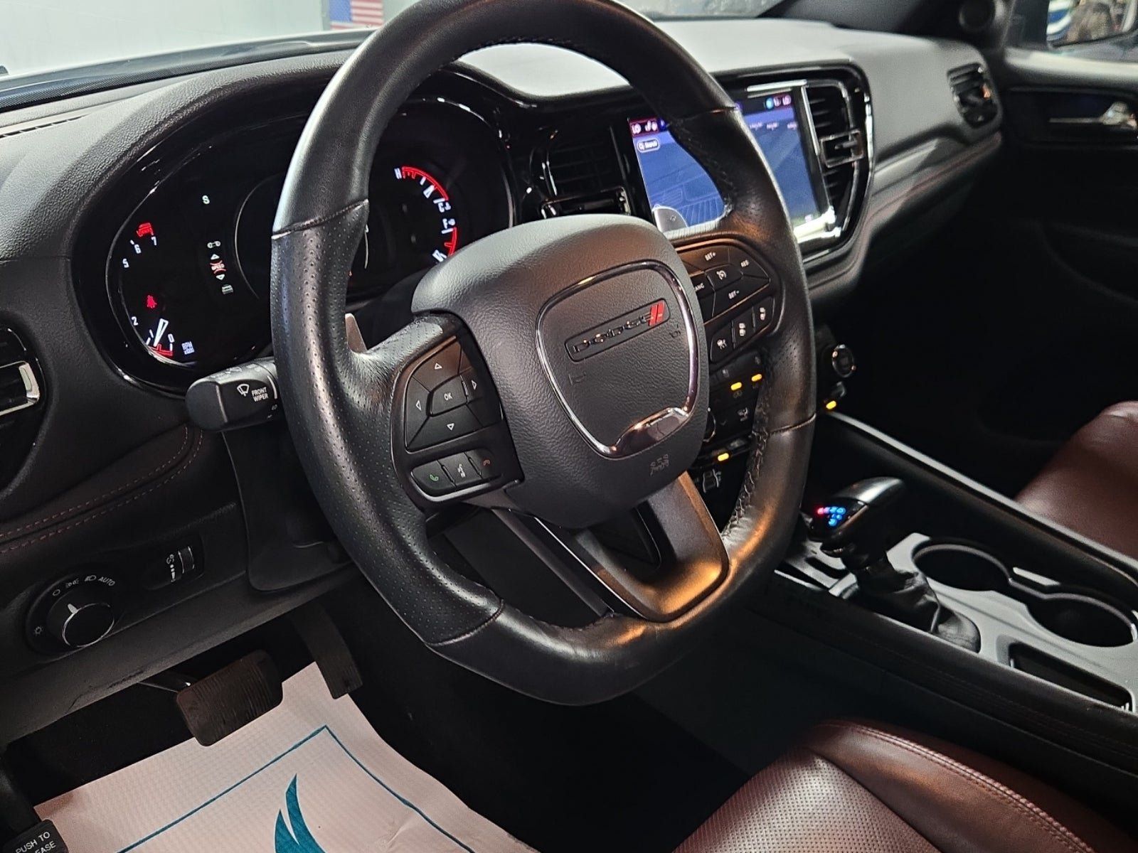 Used 2025 Dodge Durango GT AWD/4WD image 8