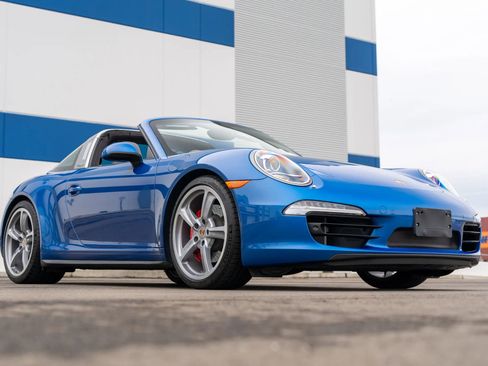 Used 2015 Porsche 911 Targa 4S image 33