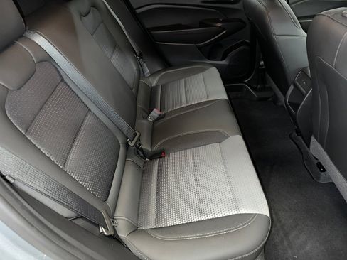 Certified 2024 Chevrolet Trax LT w/ Driver Confidence Package image 26