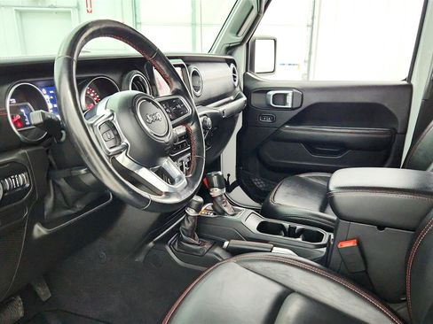 Used 2020 Jeep Gladiator Rubicon AWD/4WD image 25