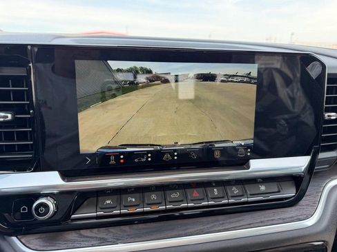 New 2026 GMC Sierra 1500 SLT image 22