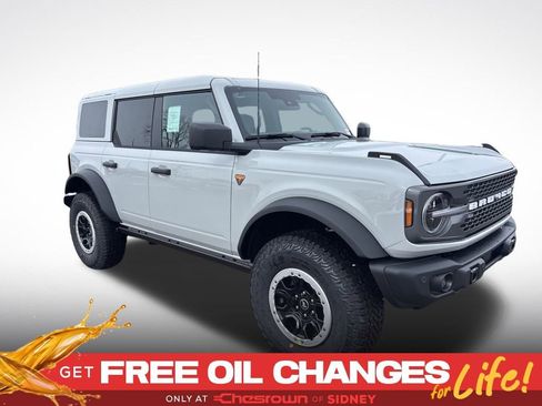 New 2026 Ford Bronco Badlands image 7