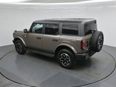 New 2026 Ford Bronco Outer Banks AWD/4WD image 41