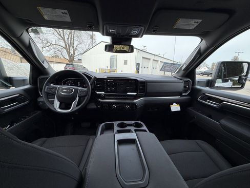 New 2026 GMC Sierra 1500 SLE w/ Max Trailering Package image 28