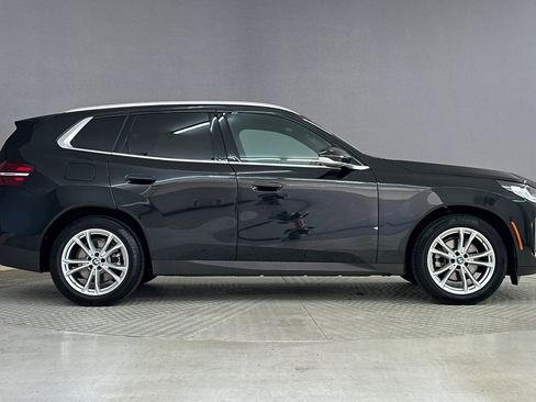 Used 2025 BMW X3 xDrive30i w/ Convenience Package image 7