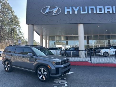 Used 2025 Hyundai Santa Fe Limited image 1