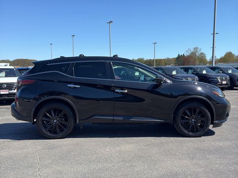 Certified 2022 Nissan Murano SV w/ SV Midnight Edition Package AWD/4WD image 4