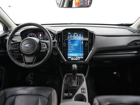 Used 2024 Subaru Crosstrek 2.5i Limited w/ Crosstrek Mirror Package AWD/4WD image 15