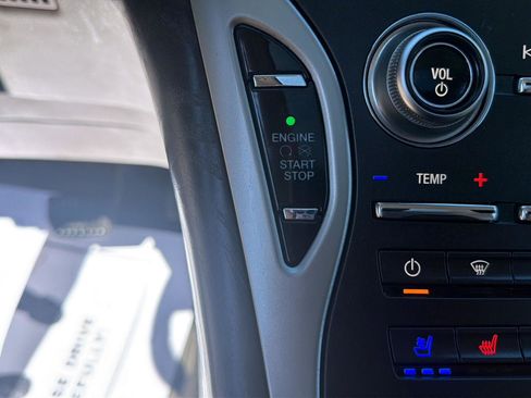 Used 2019 Lincoln Nautilus Reserve AWD/4WD image 31