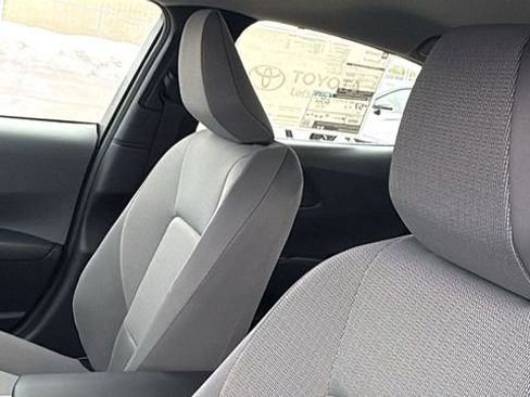 New 2026 Toyota Prius LE image 20