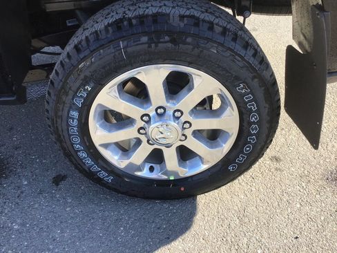 Used 2025 RAM 2500 Laramie w/ Sport Appearance Package AWD/4WD image 10