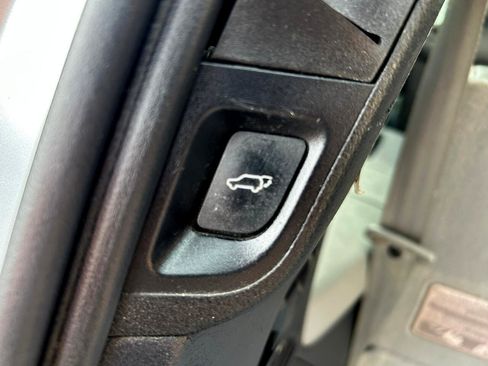 Used 2014 Toyota Sequoia Limited image 17