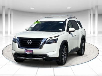 Certified 2023 Nissan Pathfinder SL