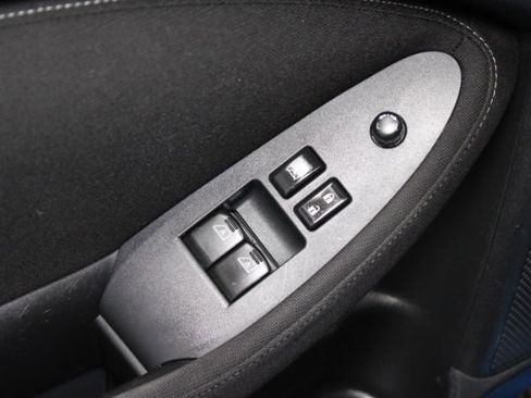 Used 2009 Nissan 370Z Coupe w/ Sport Pkg RWD image 9
