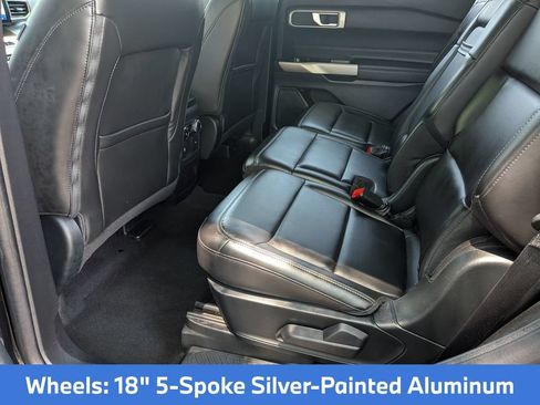 Used 2023 Ford Explorer XLT w/ Equipment Group 202A RWD image 26