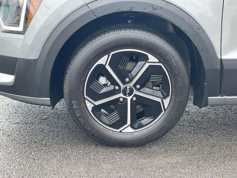 New 2026 Kia Niro LX image 30