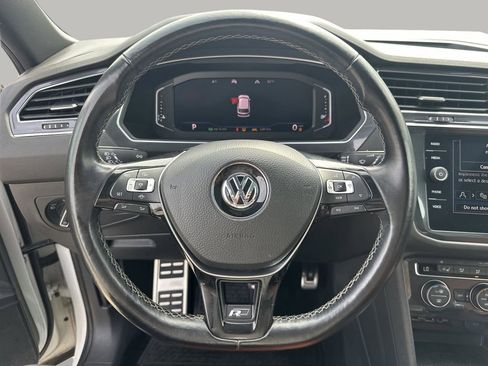 Used 2020 Volkswagen Tiguan SEL Premium R-Line image 15