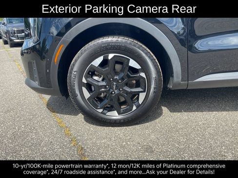 Certified 2025 Kia Sorento S w/ Panoramic Sunroof Package AWD/4WD image 26