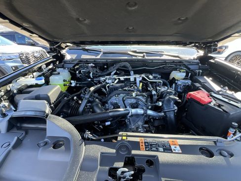 New 2025 Ford Ranger Lariat w/ FX4 Off-Road Package image 27