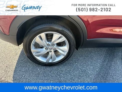 Used 2025 Buick Encore GX Preferred w/ Comfort Package FWD image 11