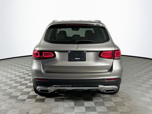 Used 2021 Mercedes-Benz GLC 300 image 6