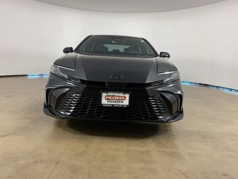 Used 2025 Toyota Camry XSE image 2