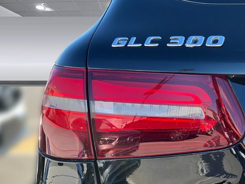 Certified 2018 Mercedes-Benz GLC 300 4MATIC image 29