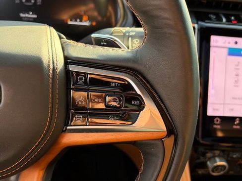 Certified 2025 Jeep Grand Cherokee L Summit image 23