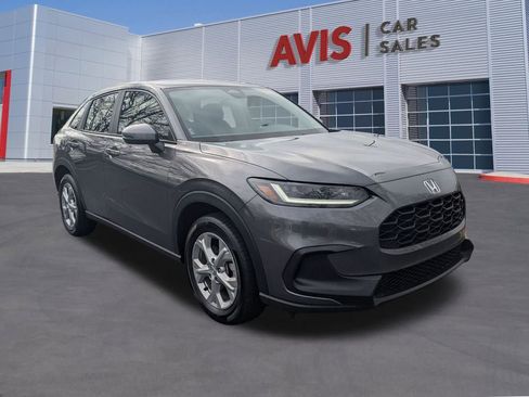 Used 2025 Honda HR-V LX image 3