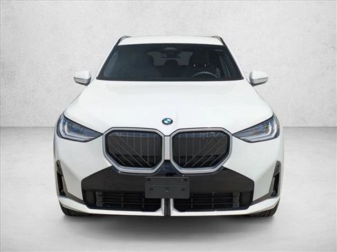 Used 2026 BMW X3 xDrive30 w/ M Sport Package AWD/4WD image 2
