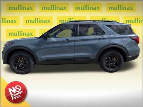 New 2026 Ford Explorer Tremor w/ Tremor Convenience Package image 2