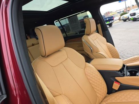 Used 2024 Jeep Grand Cherokee L Summit image 53