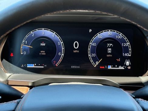 Used 2025 Jeep Grand Cherokee Summit AWD/4WD image 23