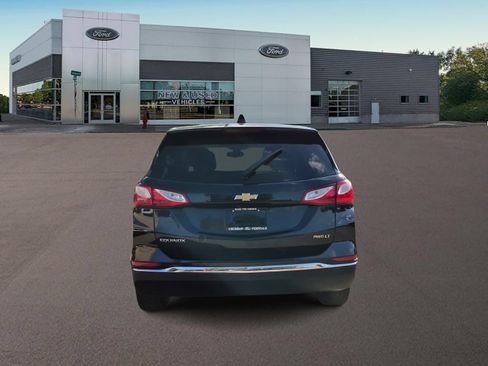 Used 2021 Chevrolet Equinox LT AWD/4WD image 8