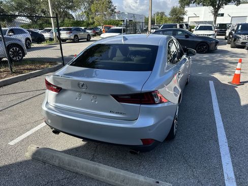 Used 2016 Lexus IS 200t w/ Navigation System Package RWD image 8