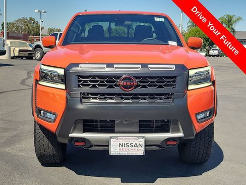 Used 2025 Nissan Frontier PRO-4X w/ Tow Package AWD/4WD image 32