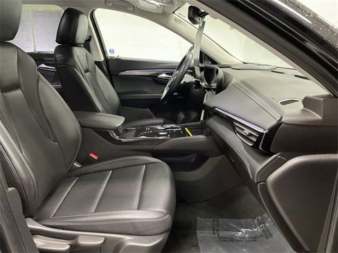 Certified 2025 Buick Envision Preferred image 18