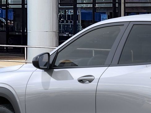 New 2026 Chevrolet Trax RS w/ Driver Confidence Package image 12