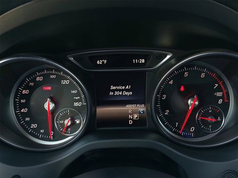 Used 2019 Mercedes-Benz GLA 250 4MATIC image 19